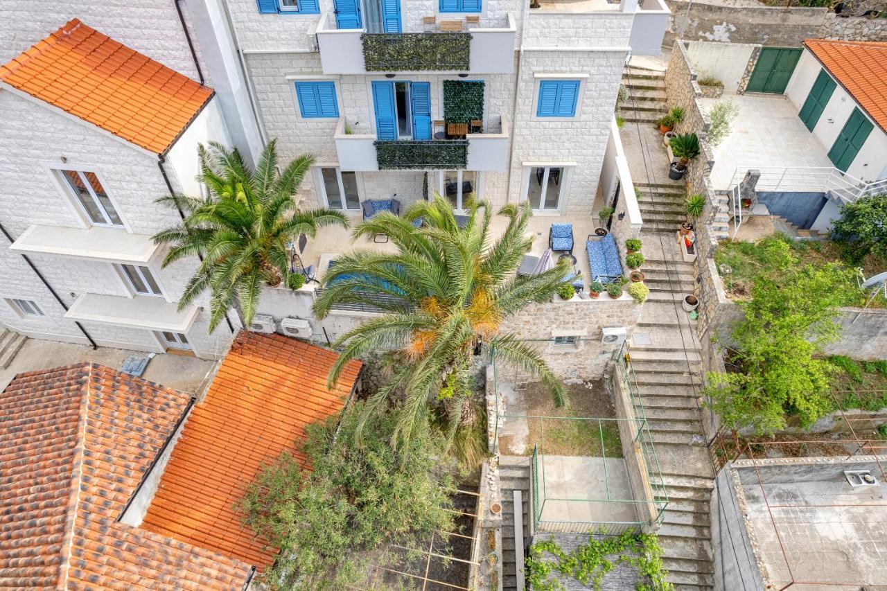 Villa Capitis In The Center- Luxury Apartment With Swimming Pool Хвар Екстер'єр фото